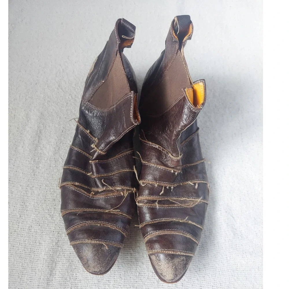 We Are Boots Men 41 Brown Leather Chelsea Italian Distressed Pointed Toe Ankle